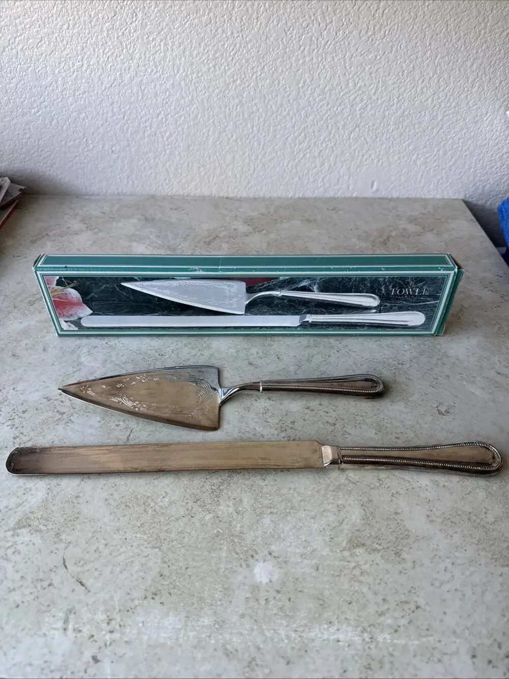 Vintage 1994 Towle Pastry Server And Cake Knife Silver Plated